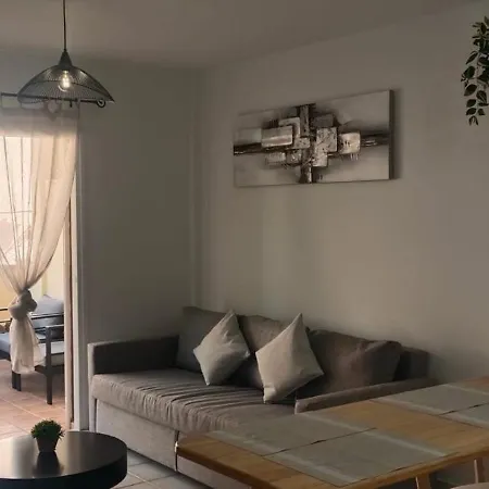 Casa *